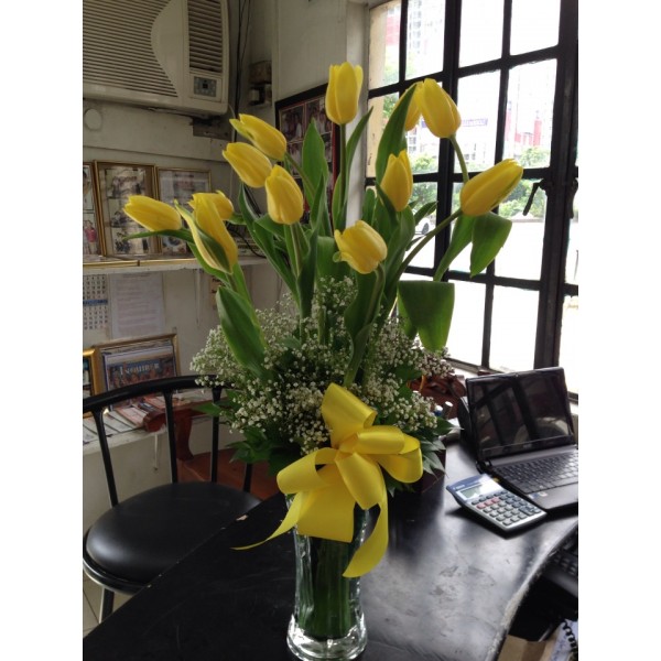 Lemon Tulips