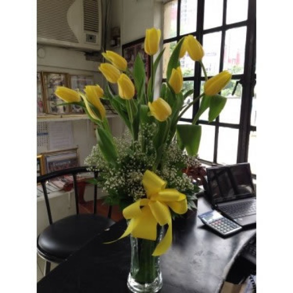 Valentine Lemon Tulips